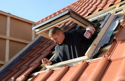 Pose de fenêtres de toit Velux à Crocq